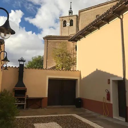 Casa rural La Plaza Valoria la Buena